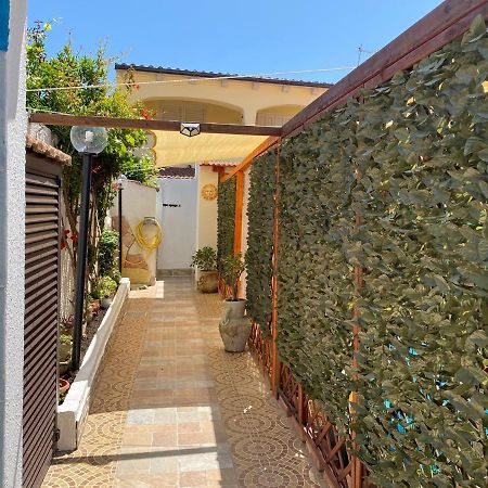 Casa Vacanze Il Faro Murta Maria Exterior foto
