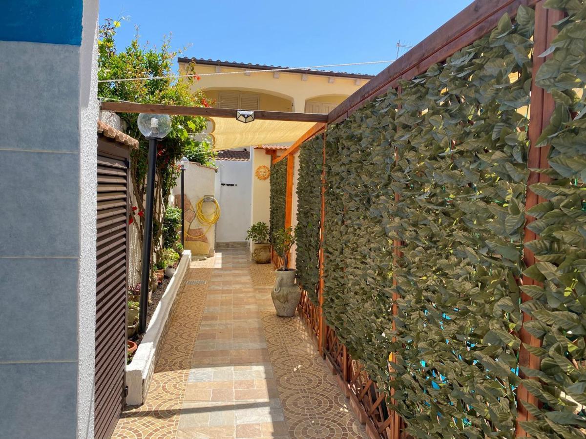 Casa Vacanze Il Faro Murta Maria Exterior foto