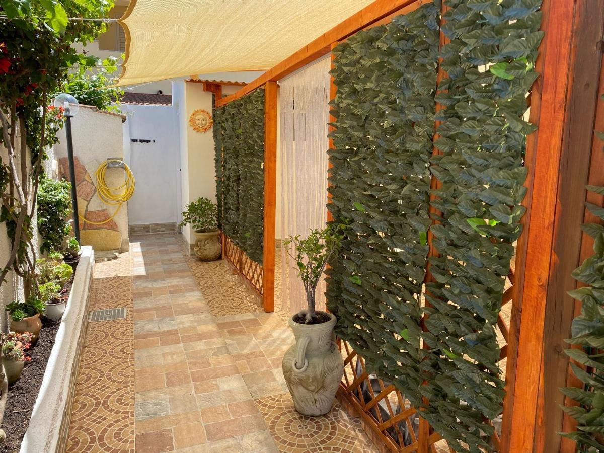 Casa Vacanze Il Faro Murta Maria Exterior foto