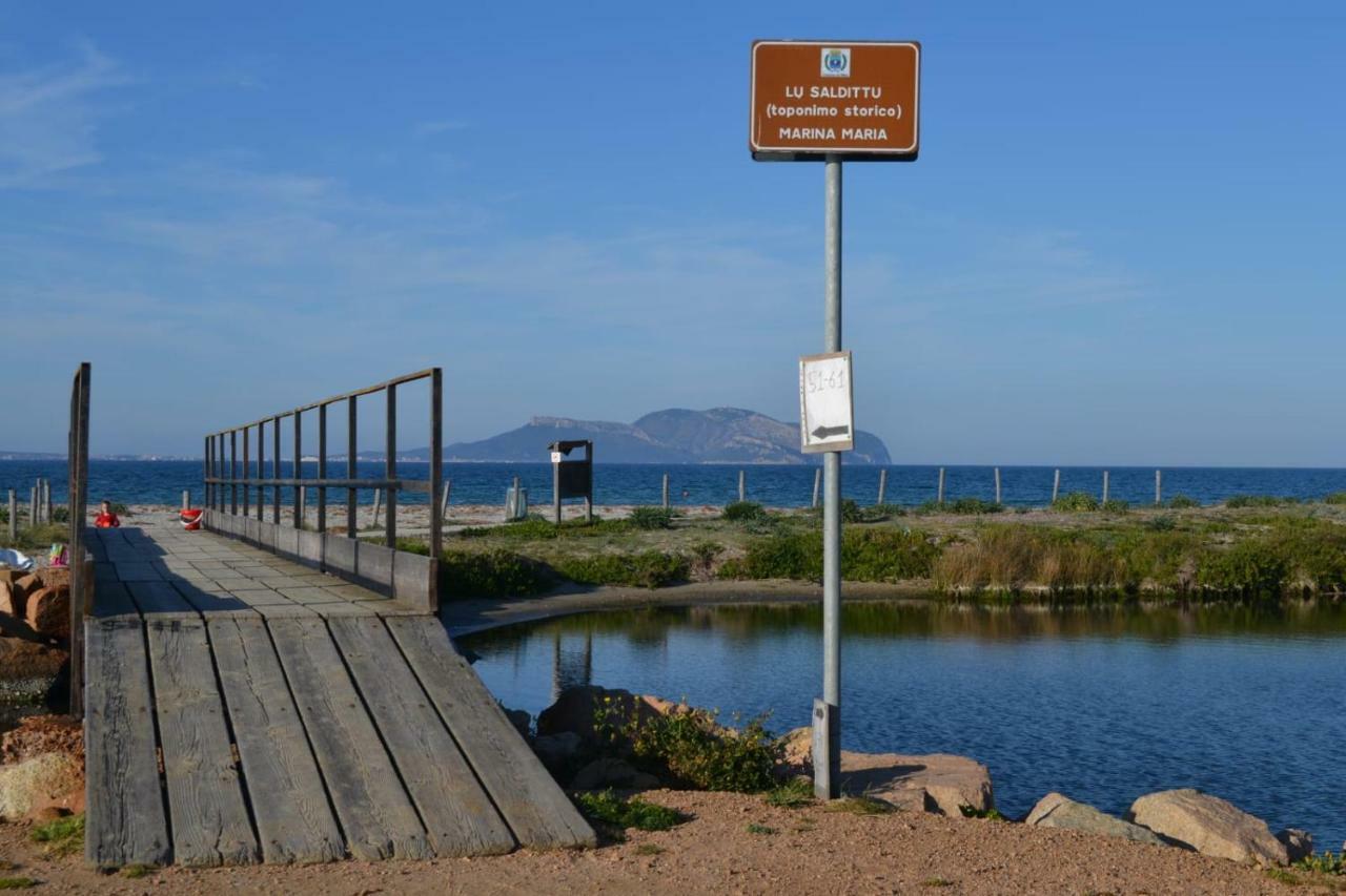 Apartamento Casa Vacanze Il Faro Murta Maria Exterior foto